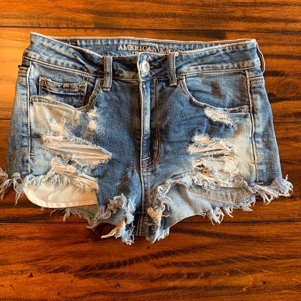 American Eagle Hi-Rise Shortie